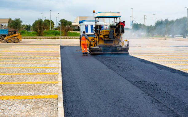 Best Interlocking Driveway Pavers  in Highland Heights, OH